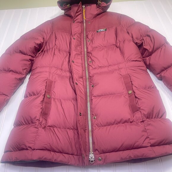 L.L. Bean Women's Mountain Classic Down Parka Medium-REG - Picture 8 of 16